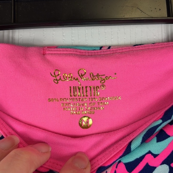 Lilly Pulitzer rare navy lobstah roll capris sz med - Picture 3 of 7